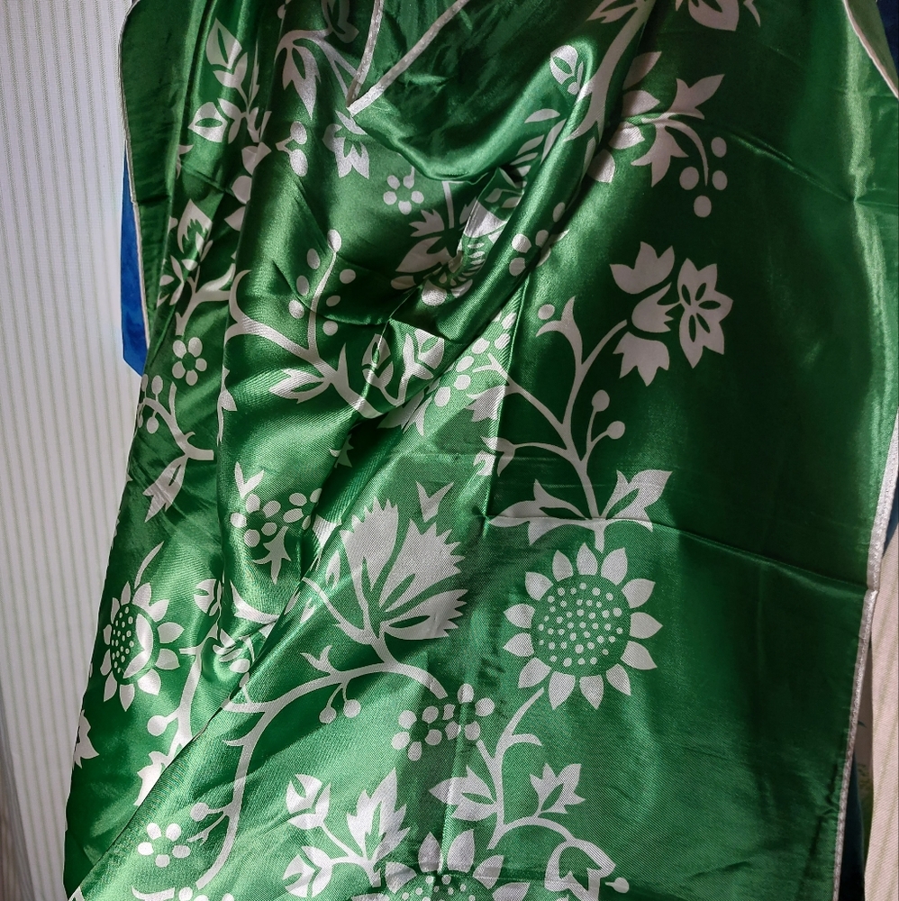 Hawaii  Vintage  Silk  Scarf